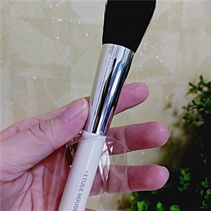 Etude Powder Brush 002 แท้ค่ะ